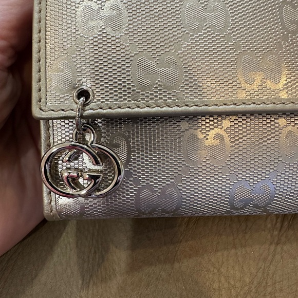 Gucci Imprim Silver Wallet with box Authentic - Picture 3 of 11